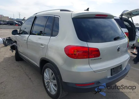 2015 Volkswagen Tiguan Se z USA, uszkodzony, nr VIN WVGBV7AX2FW579797